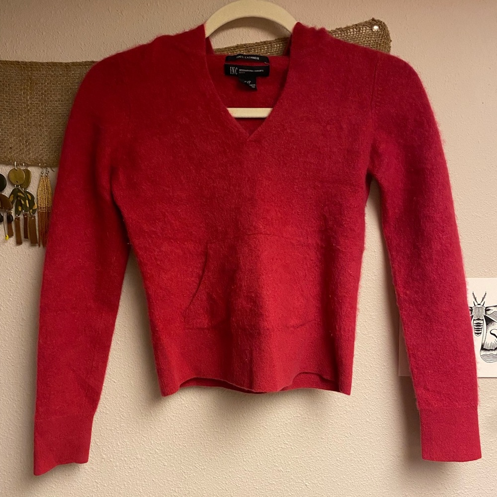 INC 100% cashmere sweater